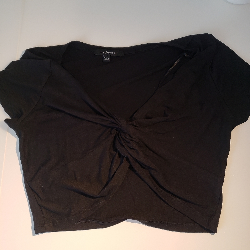 New cute crop top
